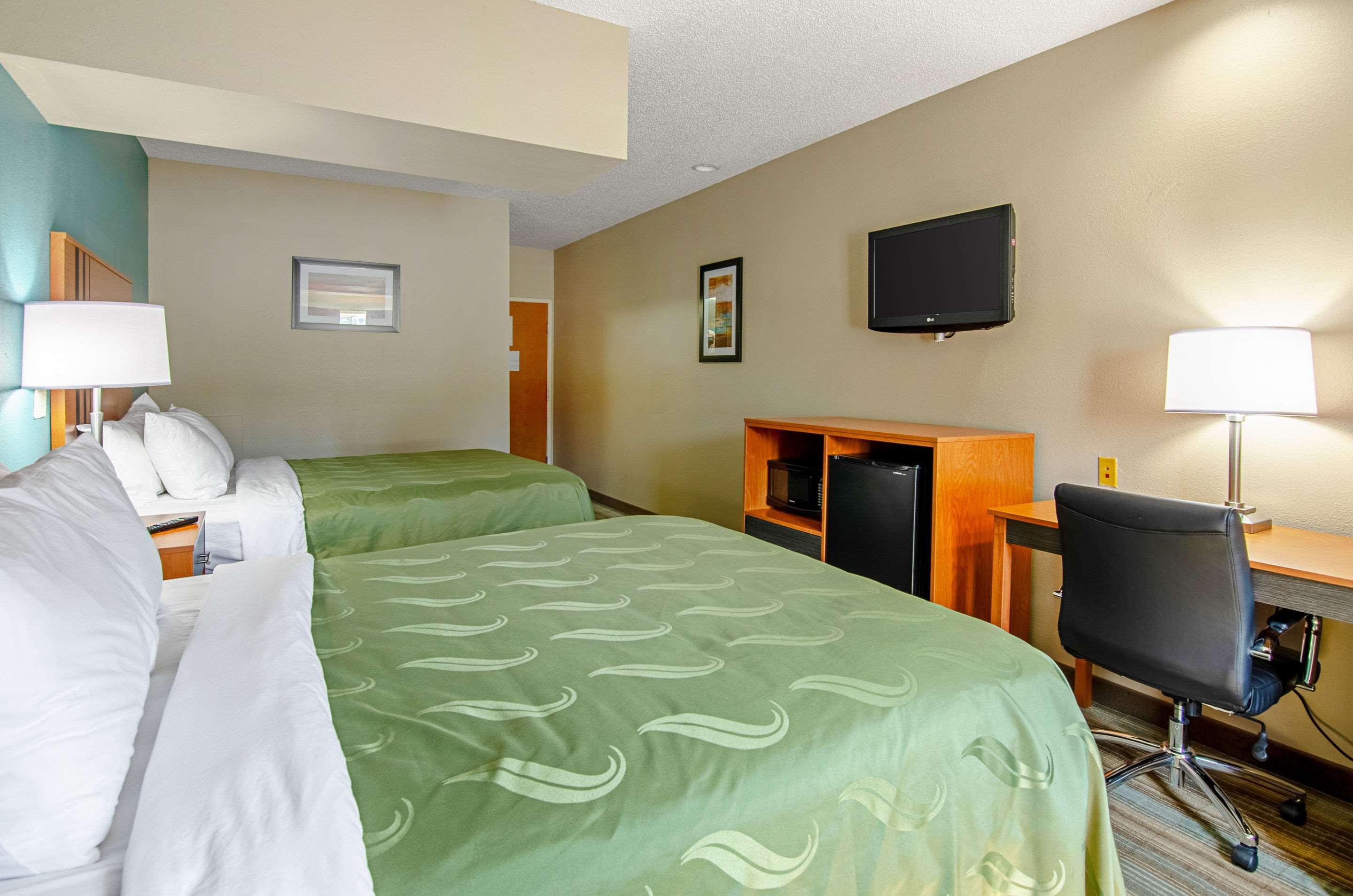 Quality Inn & Suites I-81 Exit 7 Bristol Eksteriør bilde