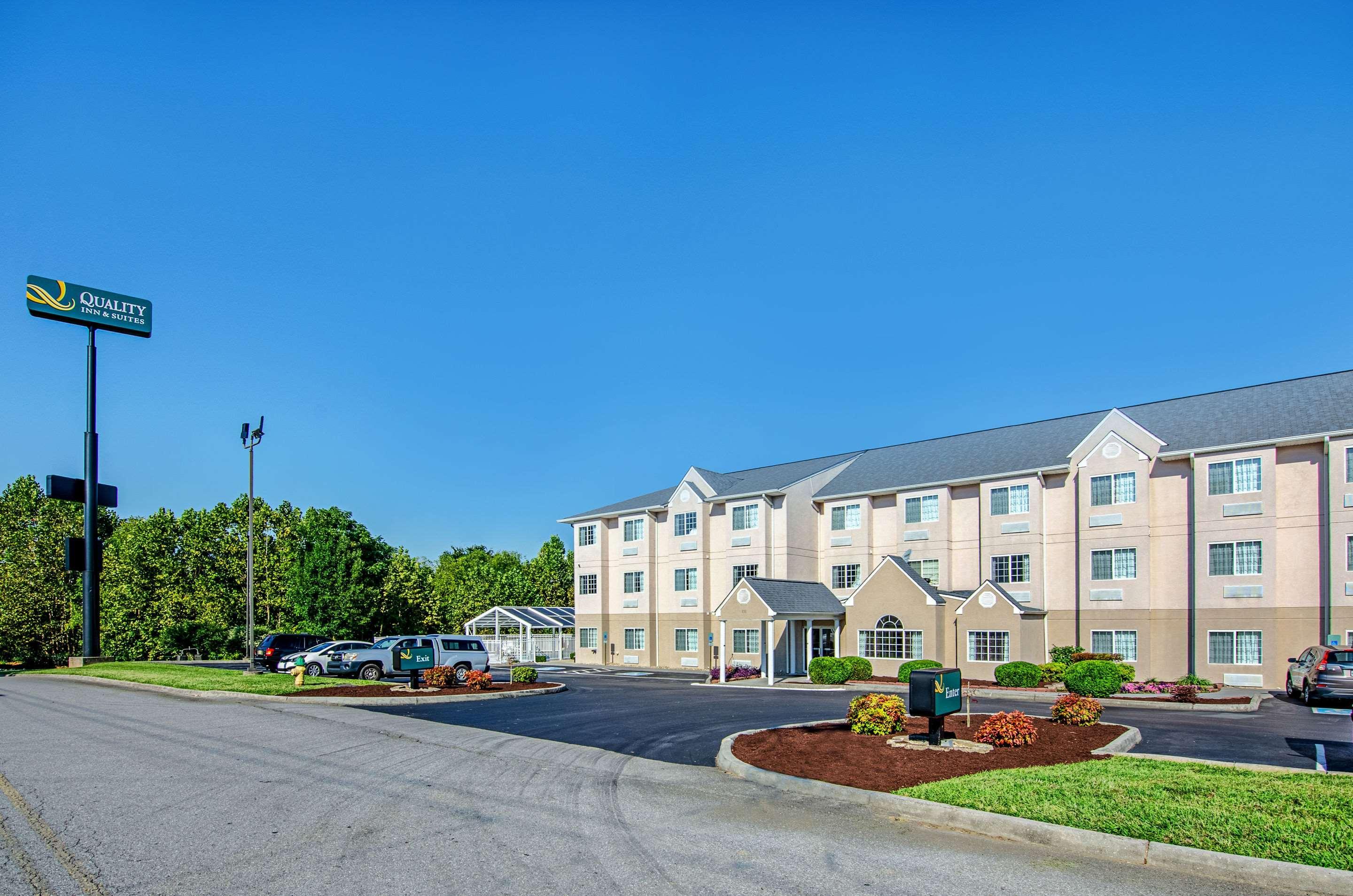 Quality Inn & Suites I-81 Exit 7 Bristol Eksteriør bilde