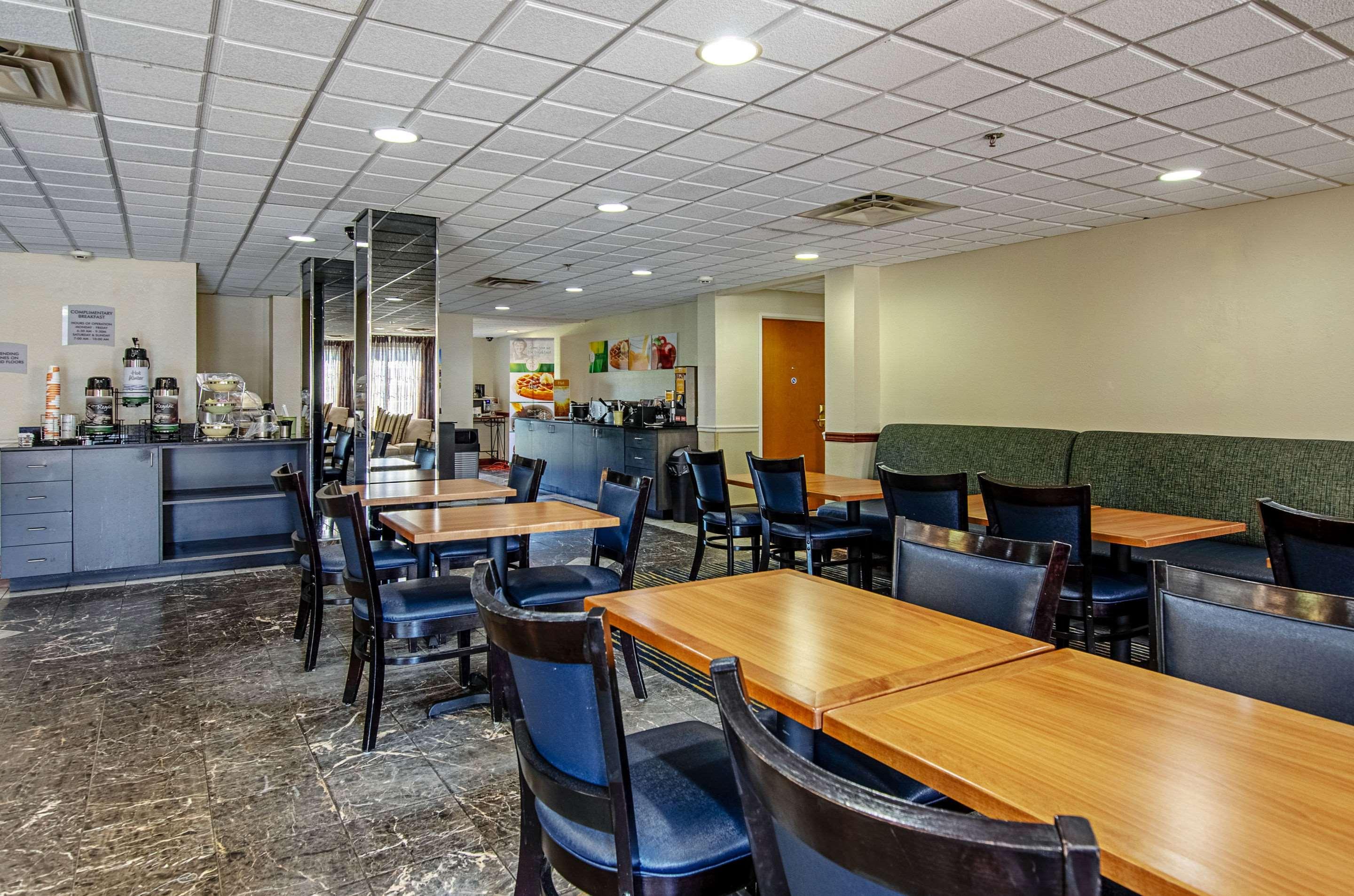 Quality Inn & Suites I-81 Exit 7 Bristol Eksteriør bilde