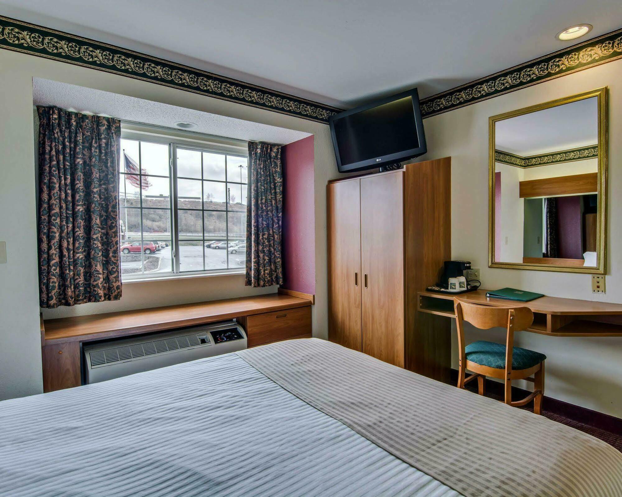 Quality Inn & Suites I-81 Exit 7 Bristol Eksteriør bilde