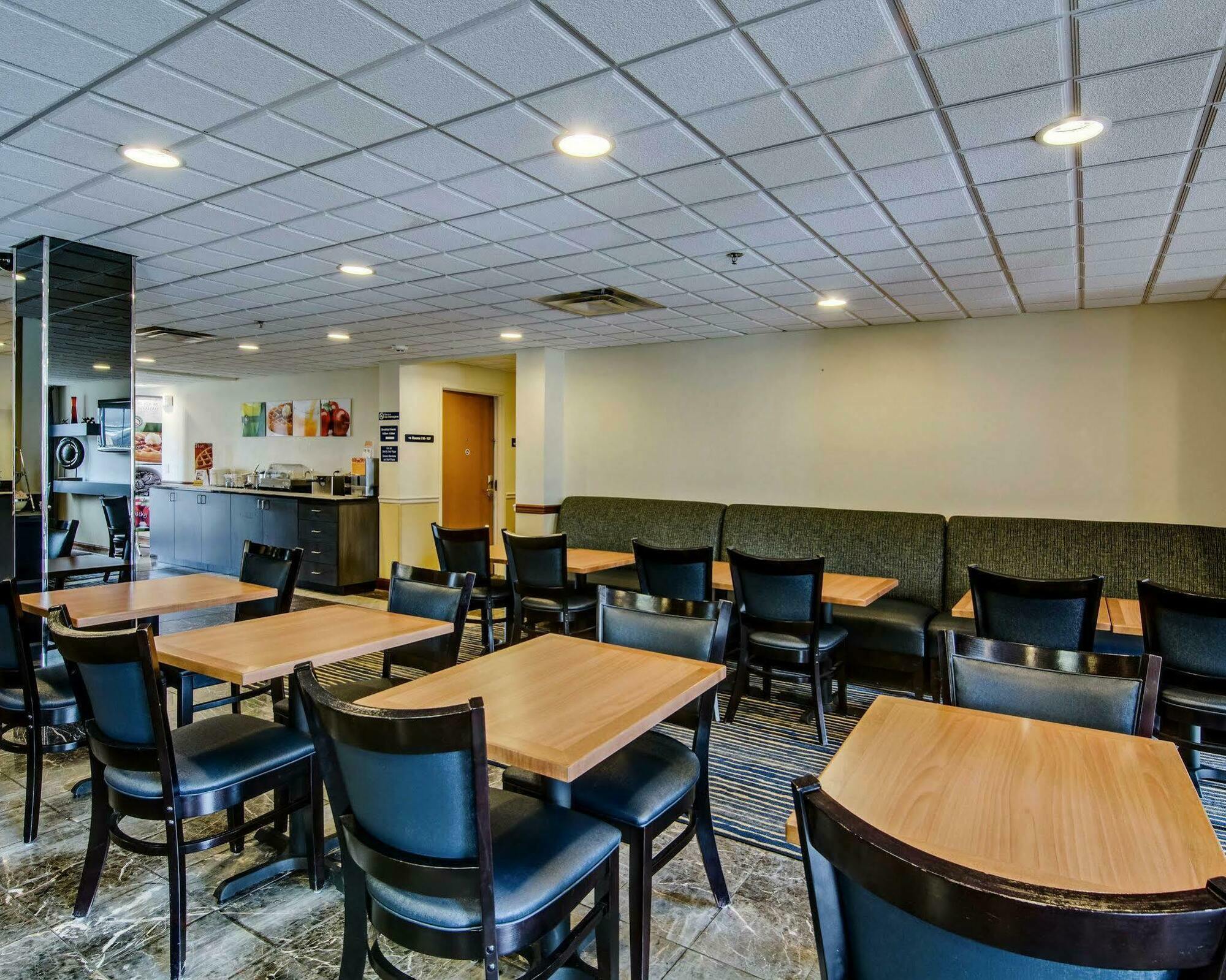 Quality Inn & Suites I-81 Exit 7 Bristol Eksteriør bilde